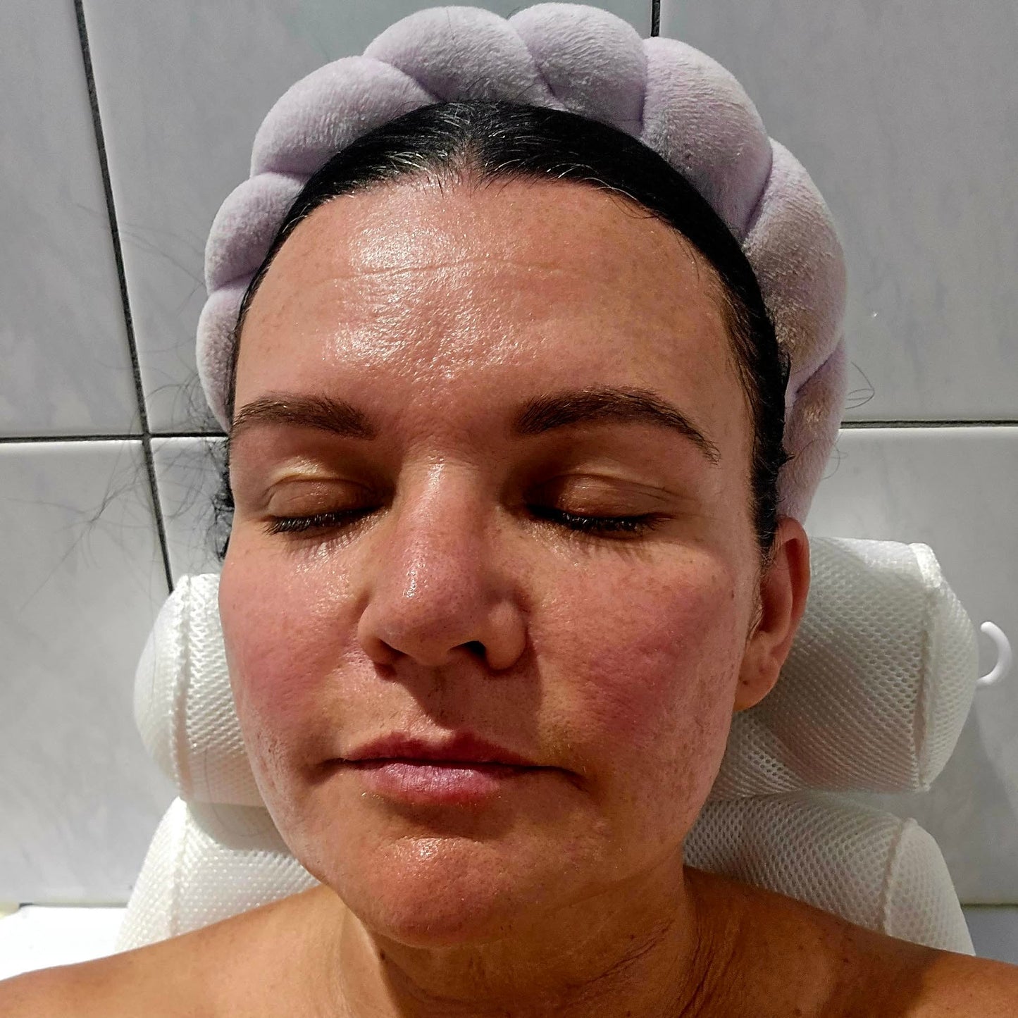 Calm Cloud Bath Pillow